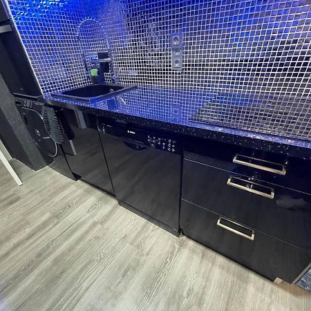 Luxury Room En Мадрид Екстериор снимка