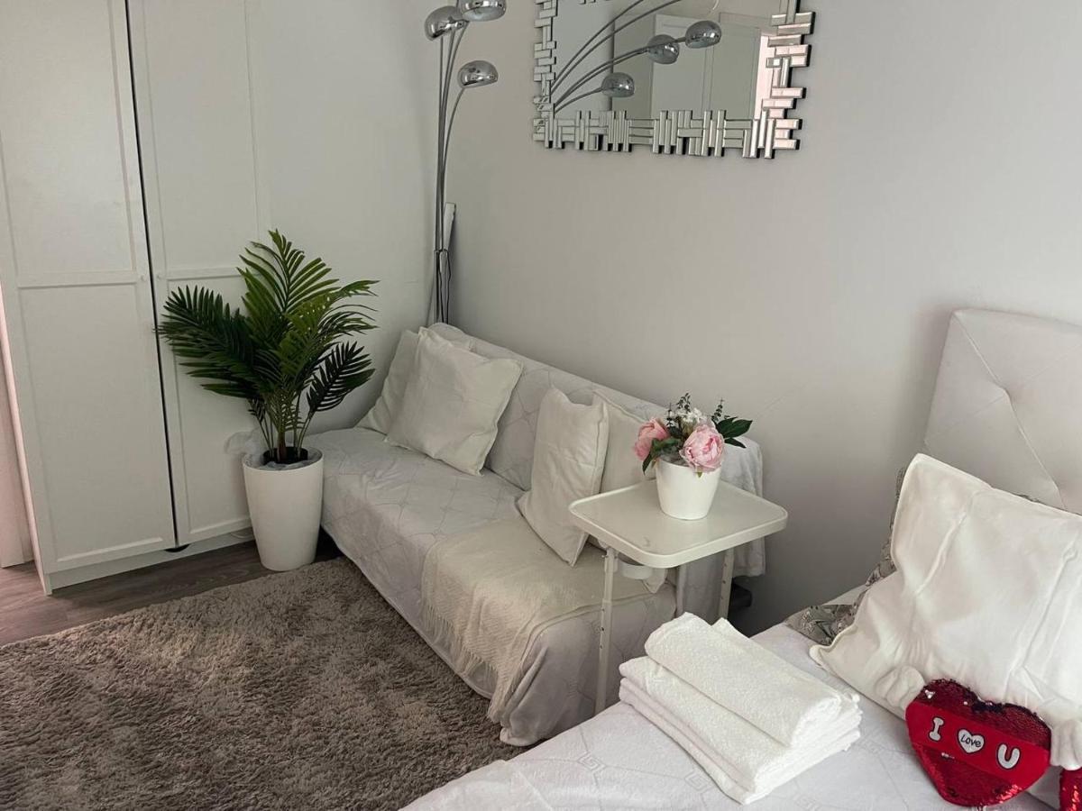 Luxury Room En Мадрид Екстериор снимка