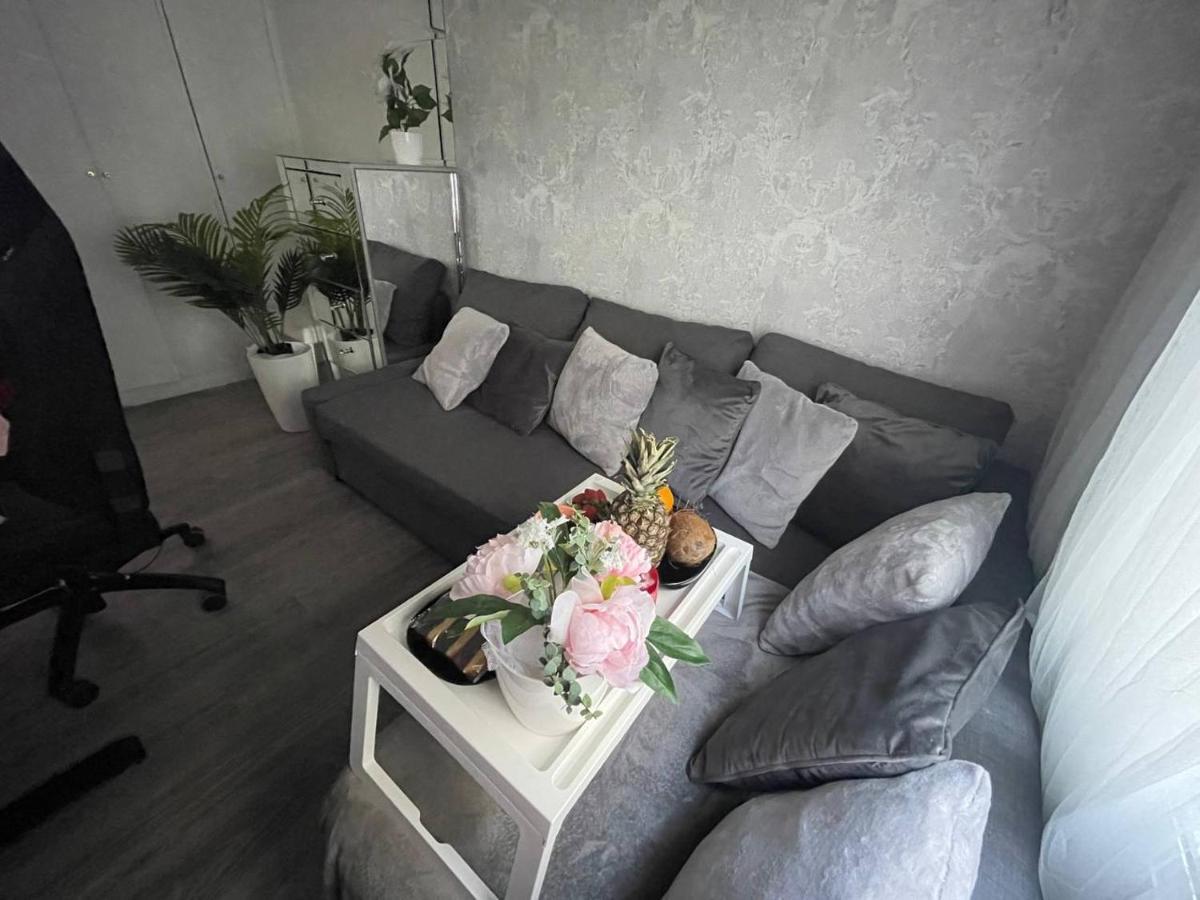 Luxury Room En Мадрид Екстериор снимка