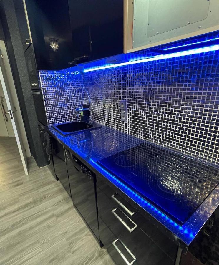 Luxury Room En Мадрид Екстериор снимка