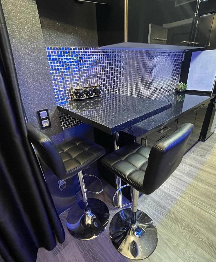 Luxury Room En Мадрид Екстериор снимка