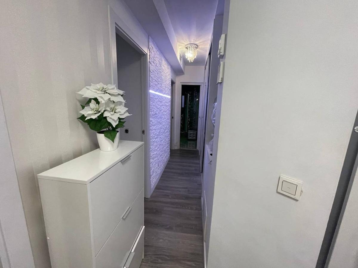Luxury Room En Мадрид Екстериор снимка