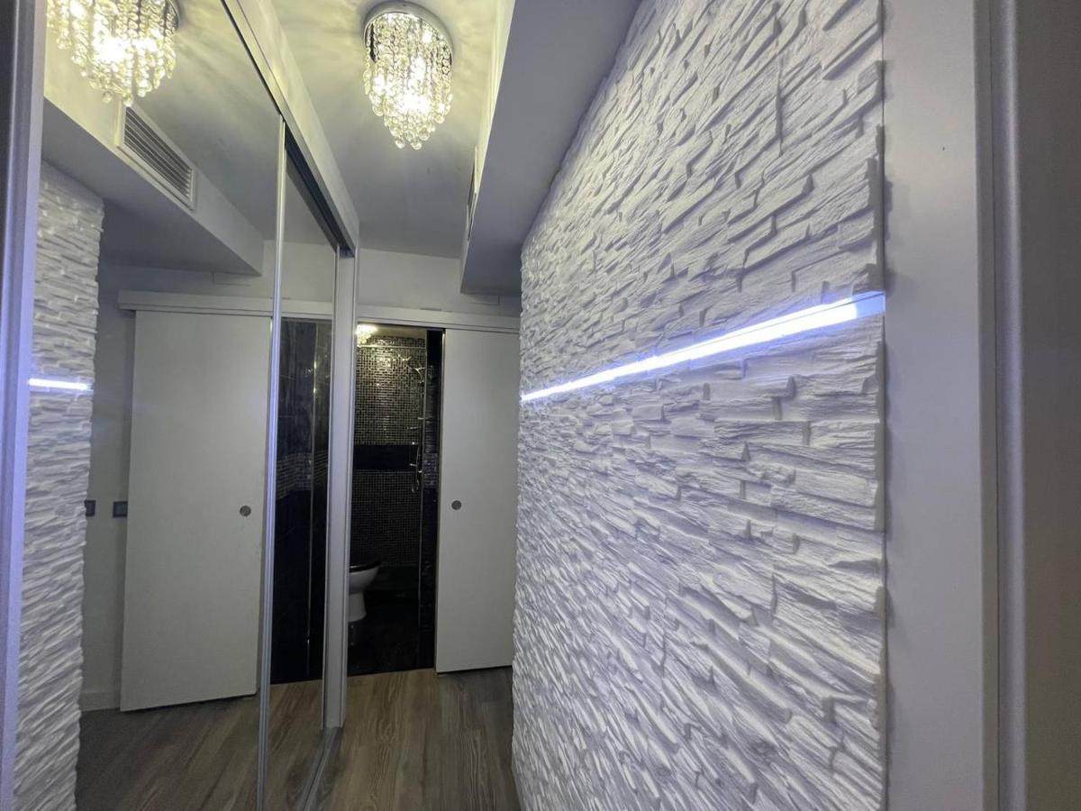 Luxury Room En Мадрид Екстериор снимка