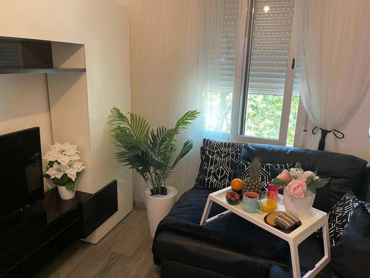 Luxury Room En Мадрид Екстериор снимка