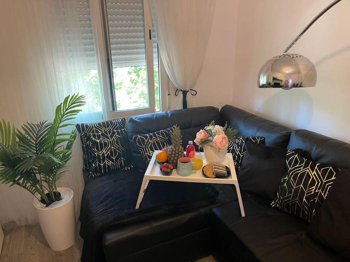 Luxury Room En Мадрид Екстериор снимка