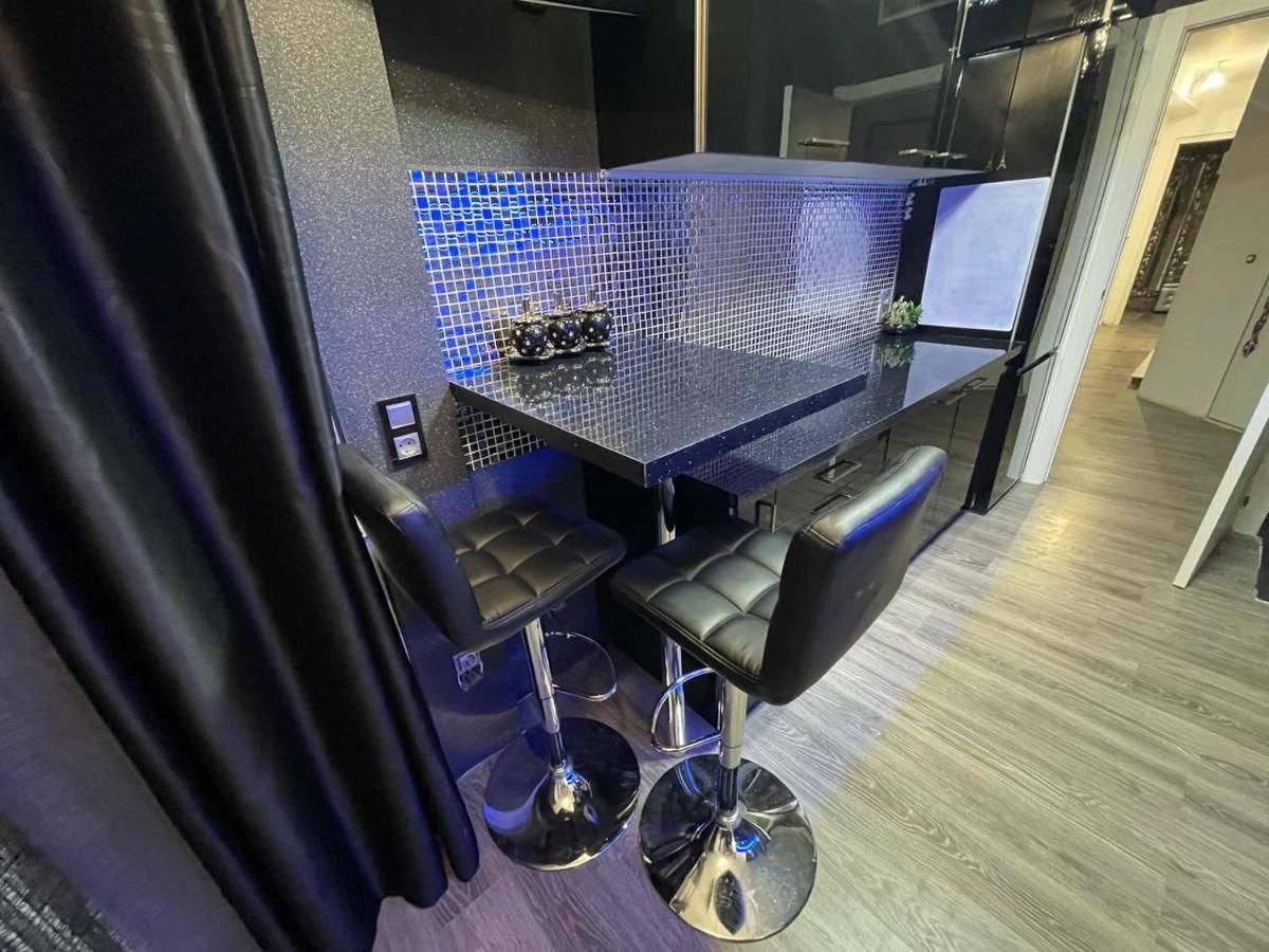 Luxury Room En Мадрид Екстериор снимка