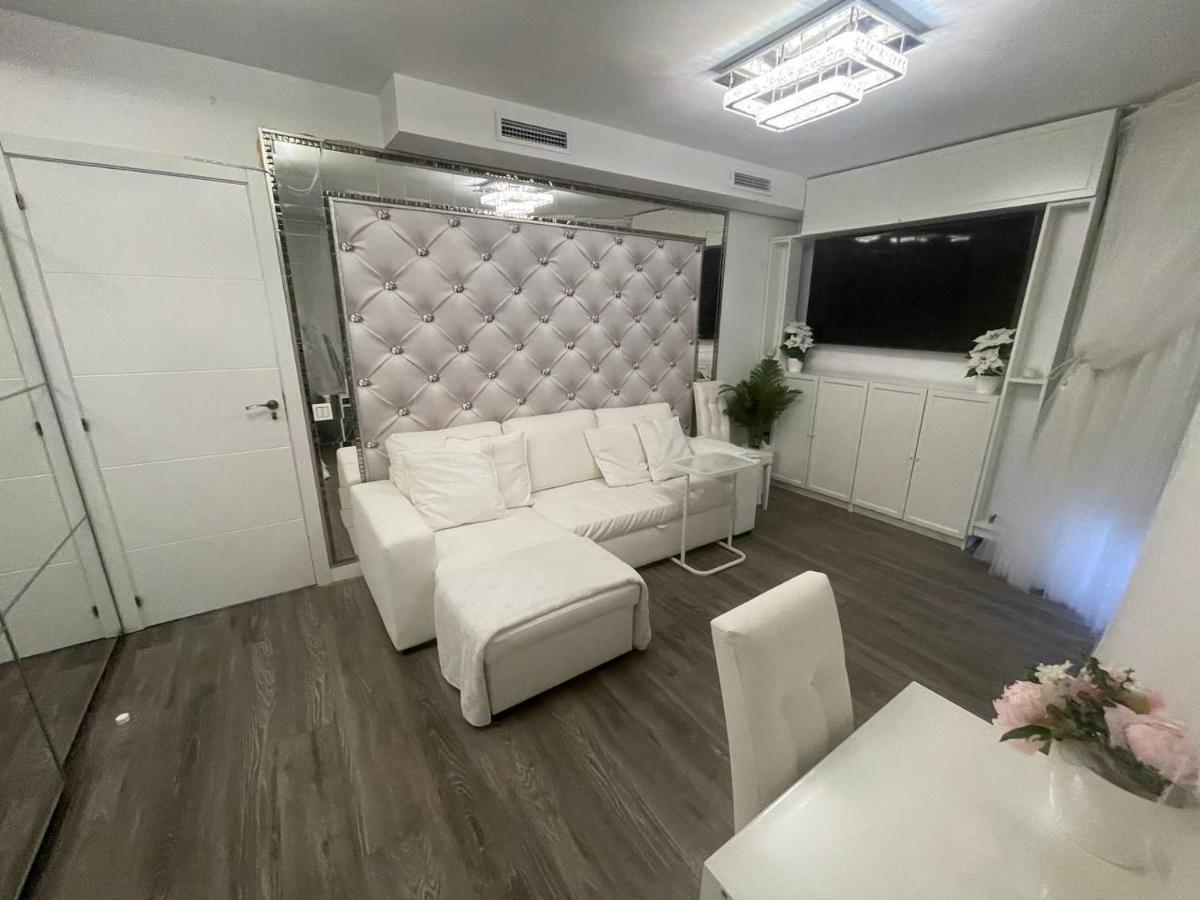 Luxury Room En Мадрид Екстериор снимка