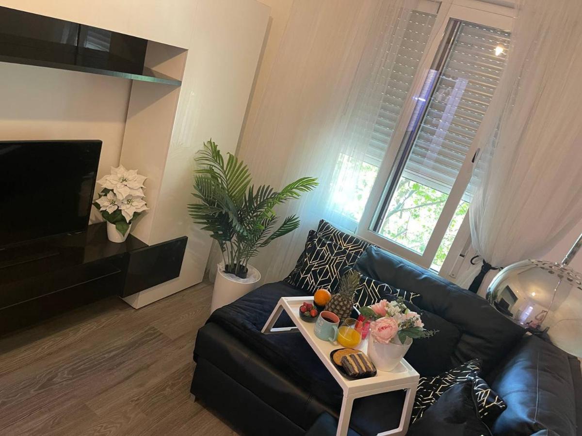 Luxury Room En Мадрид Екстериор снимка