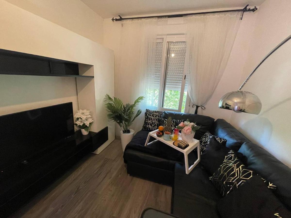 Luxury Room En Мадрид Екстериор снимка