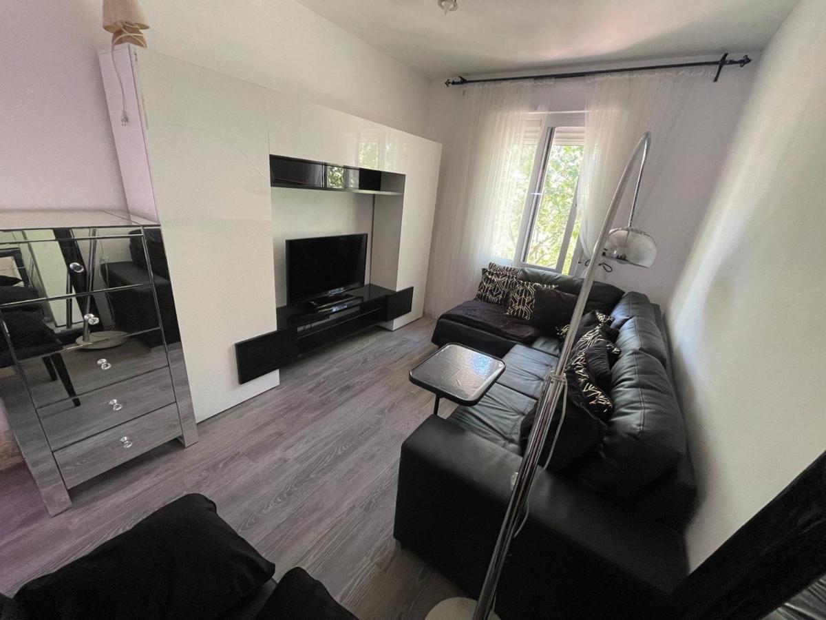 Luxury Room En Мадрид Екстериор снимка